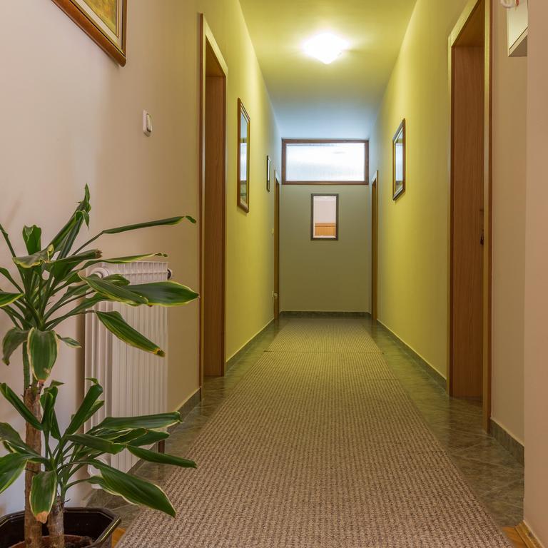 Rooms Pleska Near Zagreb Airport Velika Gorica Exterior photo